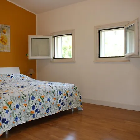 Helas By Holidays Appartement